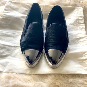 Black Leather Metal Cap Toe Sneakers Sz: 39